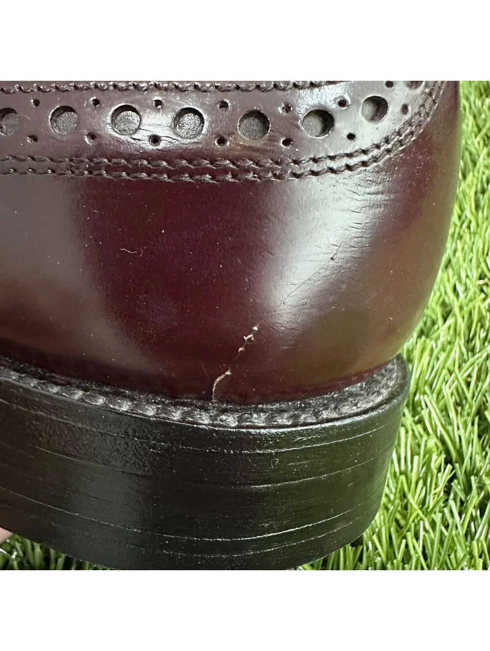 Allen Edmonds Strand Burgundy Calfskin Leather Cap Toe Sz 10.5D VIEW ALL PHOTOS